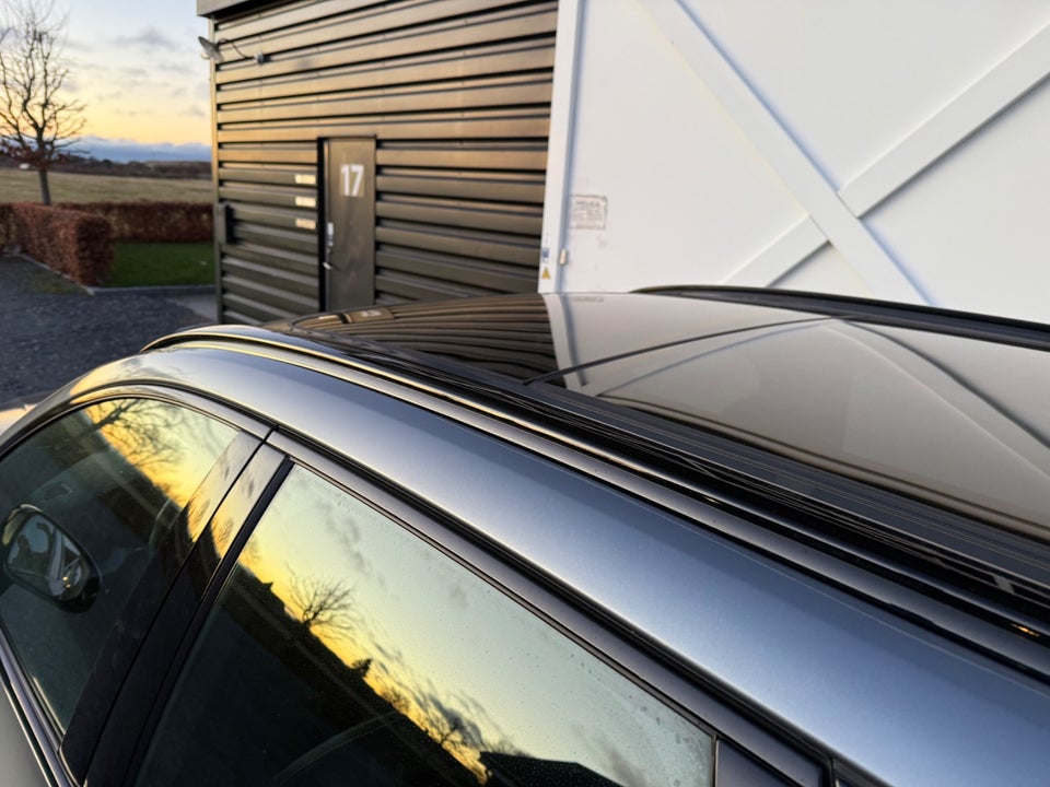 Volvo XC60 2,0 T8 390 R-Design aut. AWD 5d