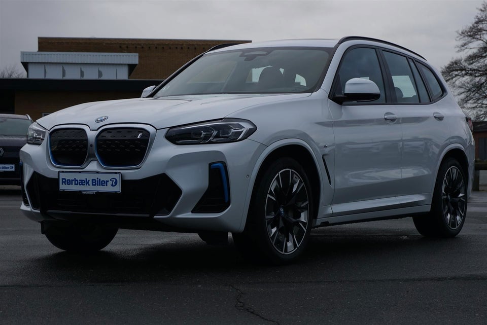 BMW iX3 Charged Plus M-Sport 5d