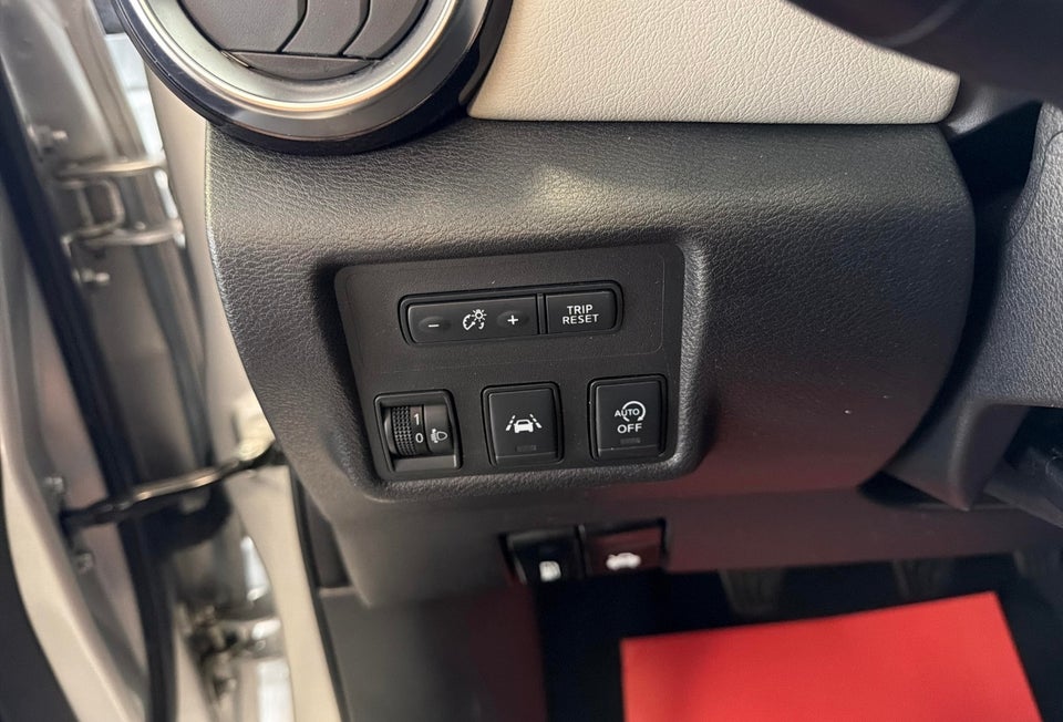 Nissan Micra 1,0 IG-T 92 Tekna 5d