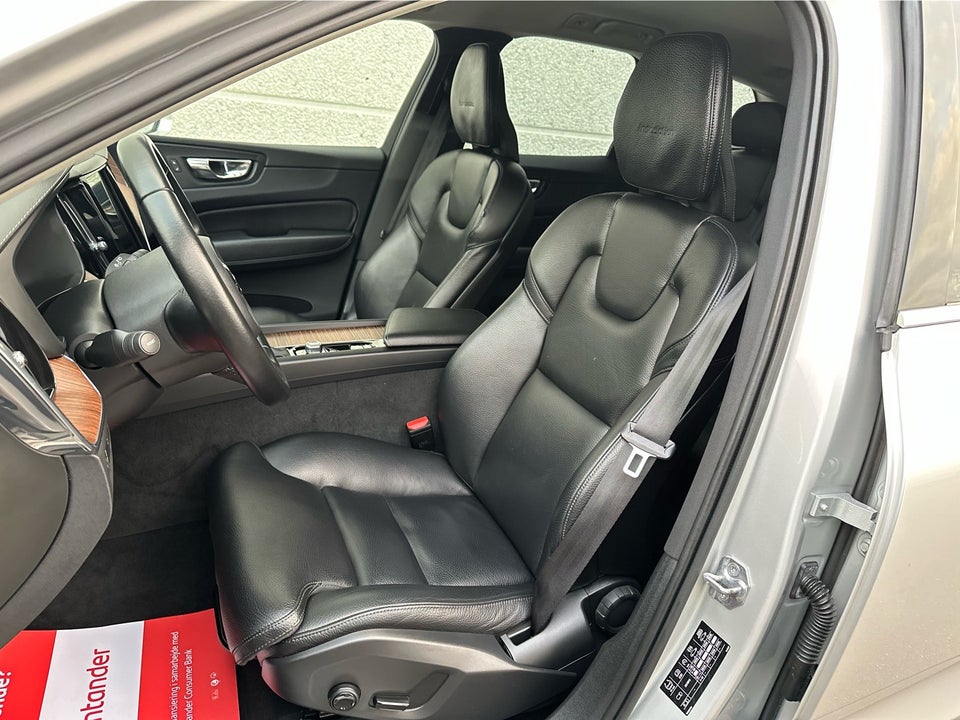 Volvo XC60 2,0 D4 200 Inscription aut. 5d