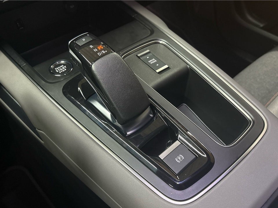 Citroën C5 Aircross 1,6 Hybrid Shine Sport EAT8 5d