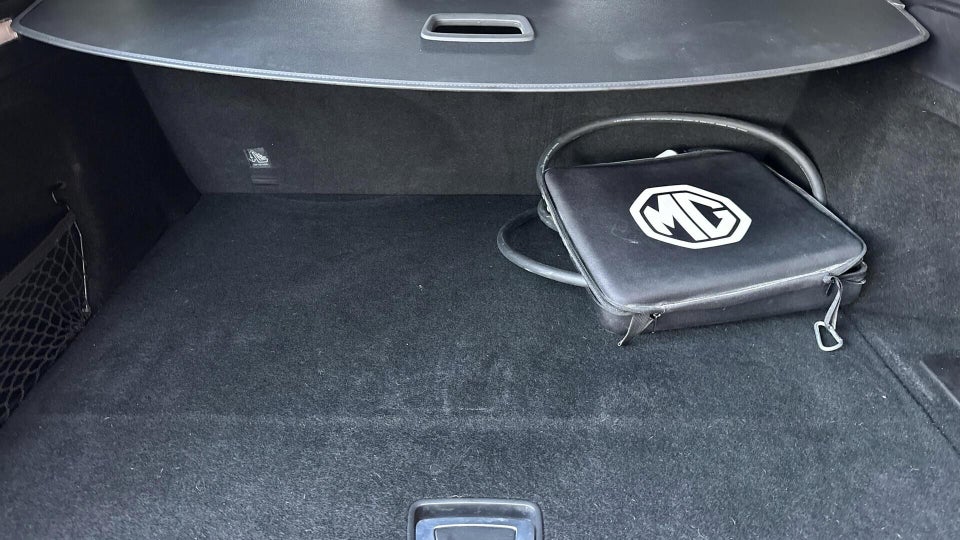 MG Marvel R Performance 5d