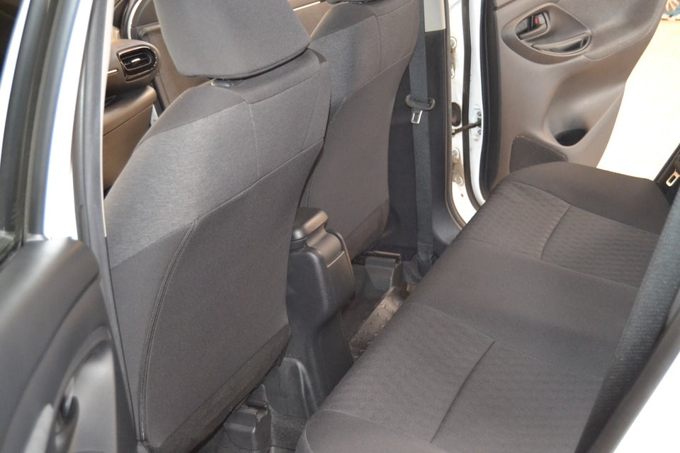 Toyota Yaris 1,5 Hybrid H3 Vision e-CVT 5d