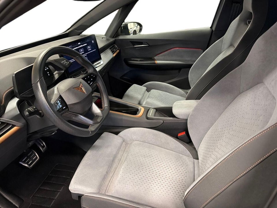 Cupra Born 58  5d