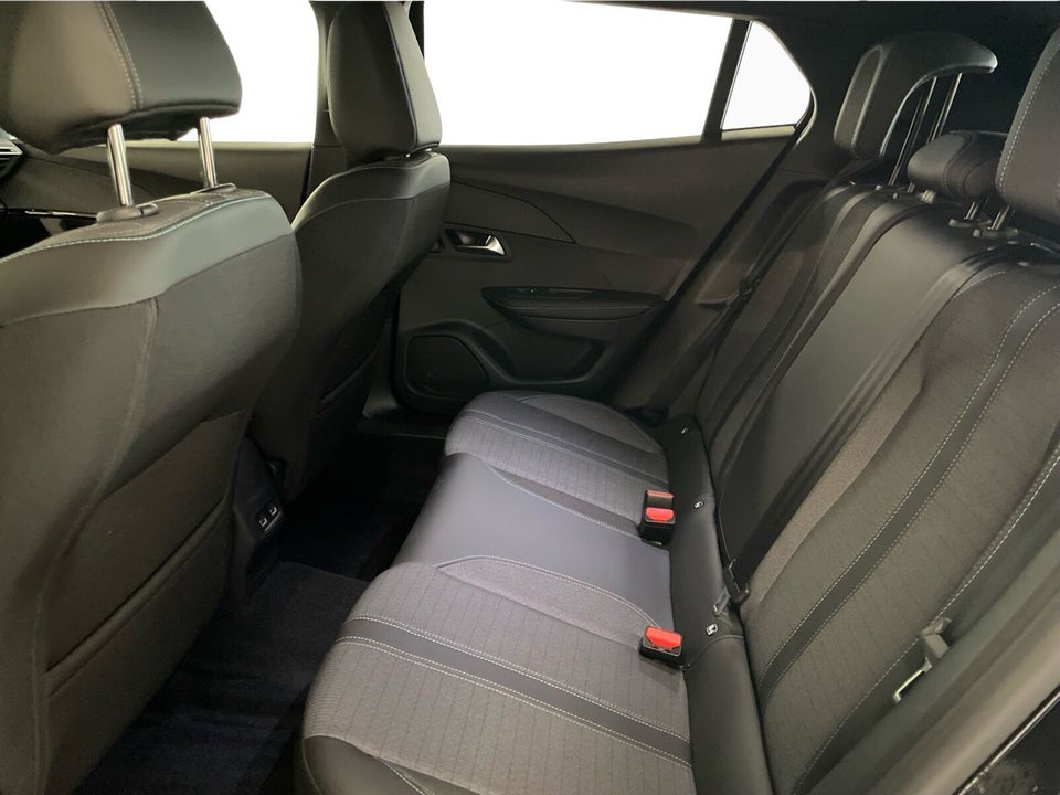 Peugeot 2008 1,2 PureTech 130 Allure Pack EAT8 5d