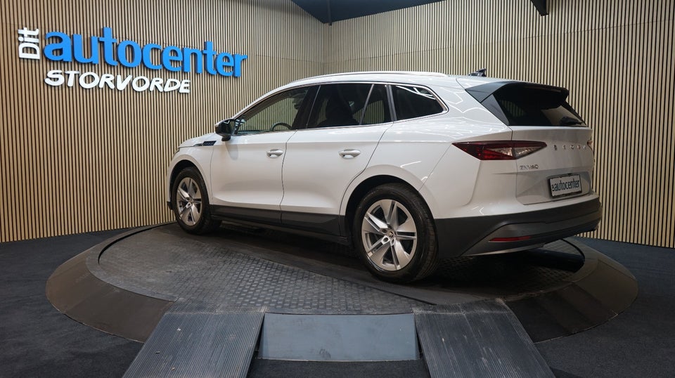 Skoda Enyaq 80 iV Plus Loft 5d
