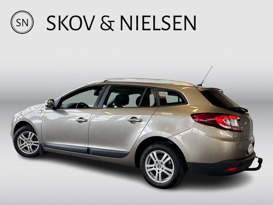 Renault Megane III 1,5 dCi 110 Expression Sport Tourer aut. 5d