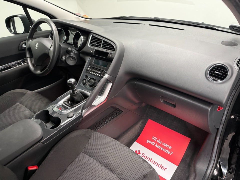 Peugeot 3008 1,6 HDi 112 Premium+ 5d
