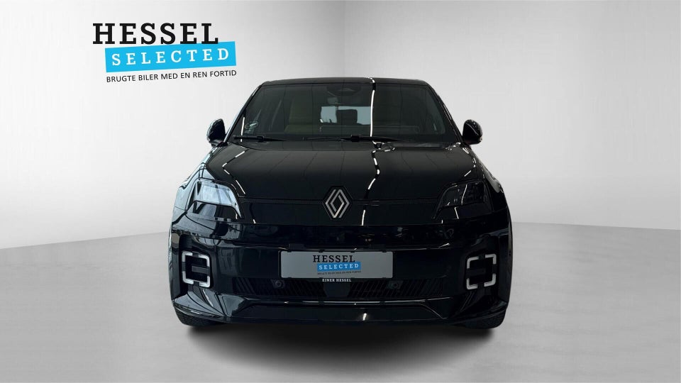 Renault 5 E-Tech 52 Iconic 5d