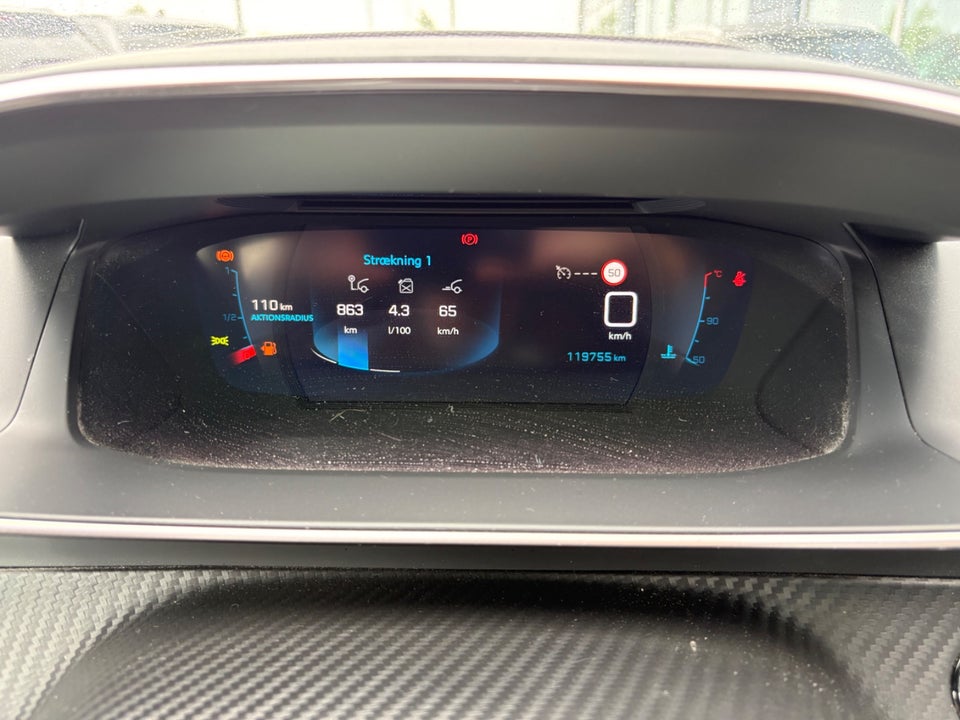 Peugeot 208 1,5 BlueHDi 100 Allure Sky 5d