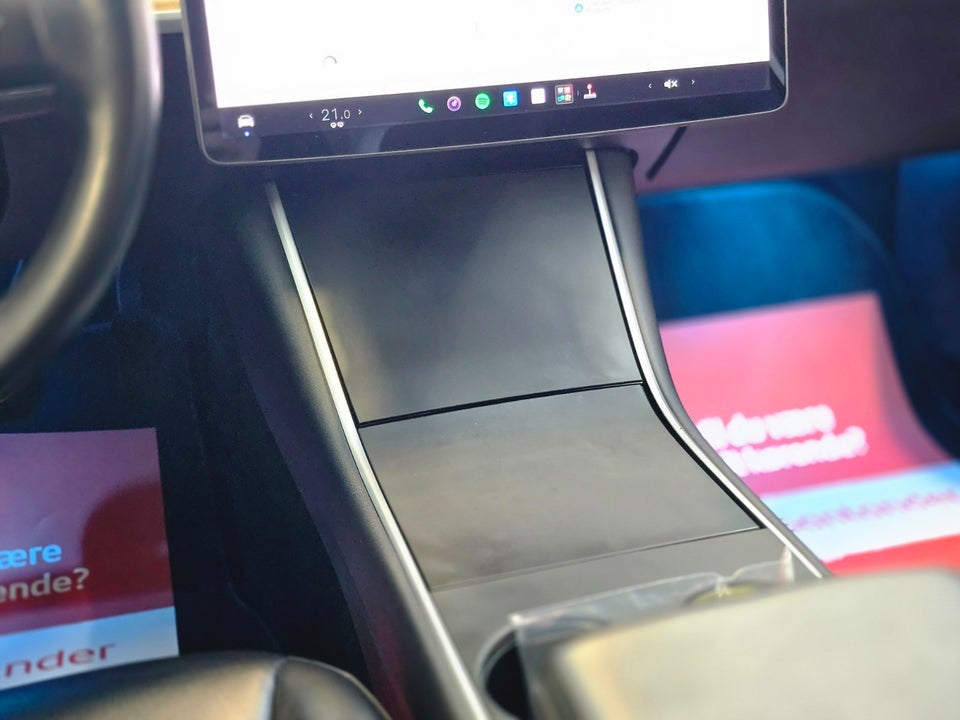 Tesla Model 3 Long Range AWD 4d