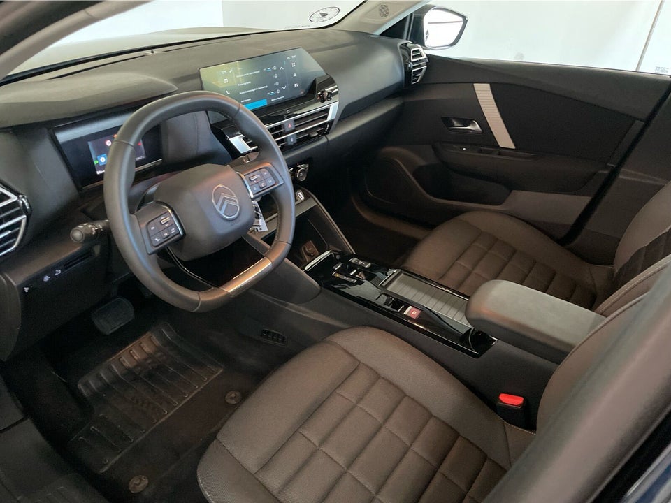 Citroën ë-C4 X 54 Plus 4d