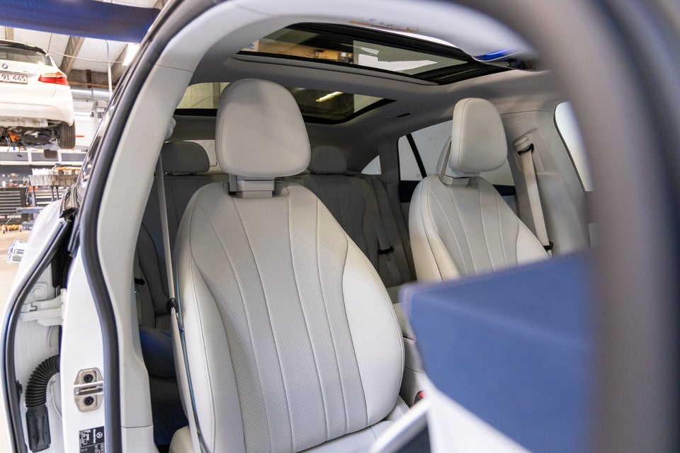 Mercedes EQE300 AMG Line 4d