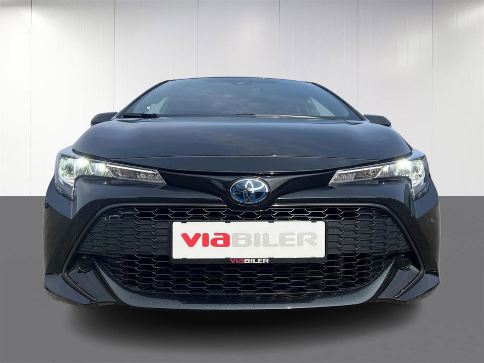 Toyota Corolla 1,8 Hybrid Active Smart Touring Sports MDS 5d