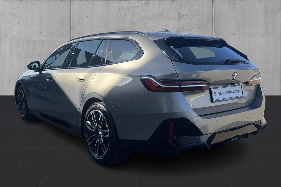 BMW i5 eDrive40 Touring M-Sport 5d