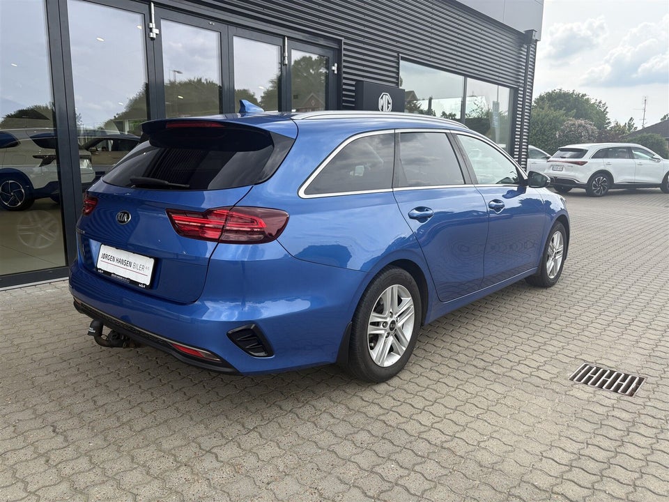 Kia Ceed 1,0 T-GDi Intro Edition SW 5d