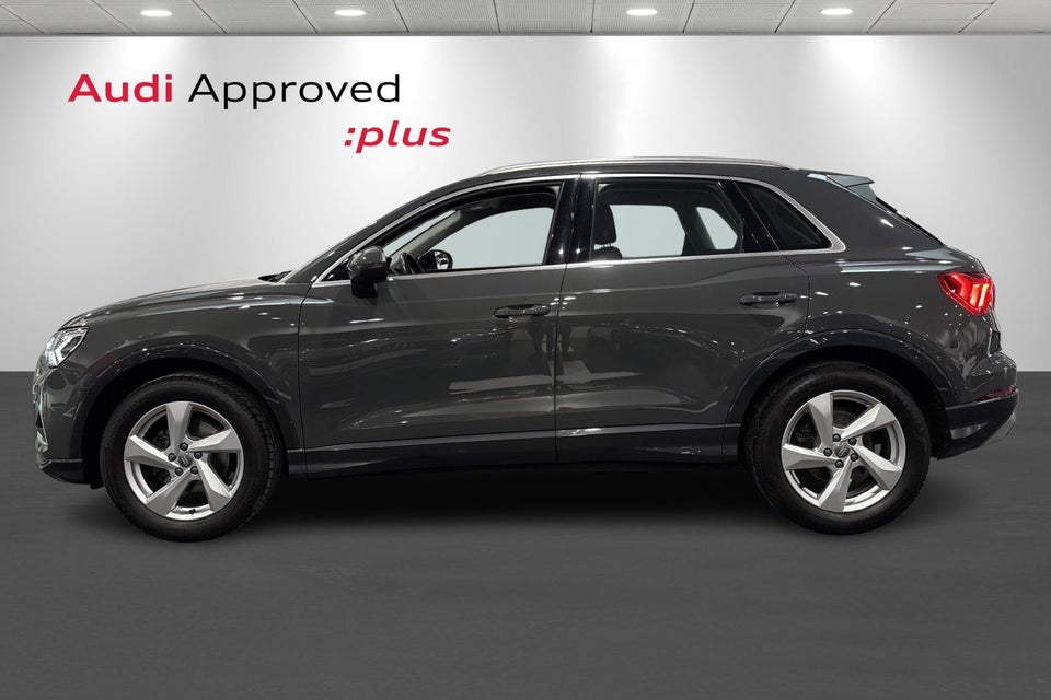 Audi Q3 35 TFSi Advanced Prestige S-tr. 5d