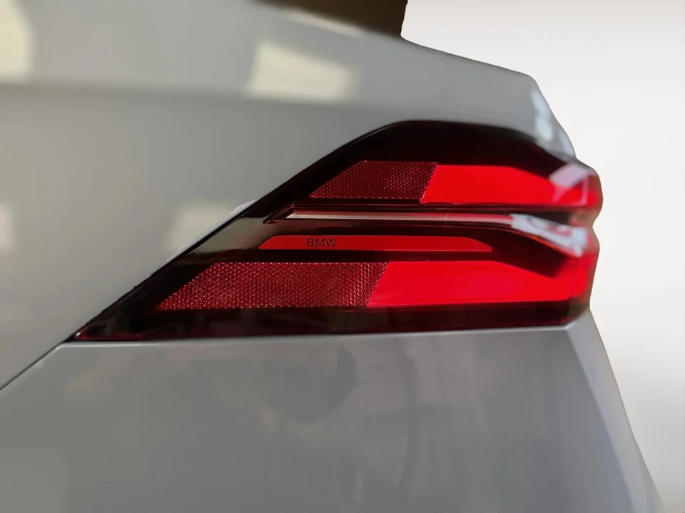 BMW i5 eDrive40 M-Sport 4d