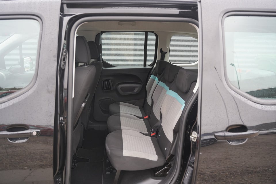 Citroën Berlingo 1,5 BlueHDi 130 Feel EAT8 5d