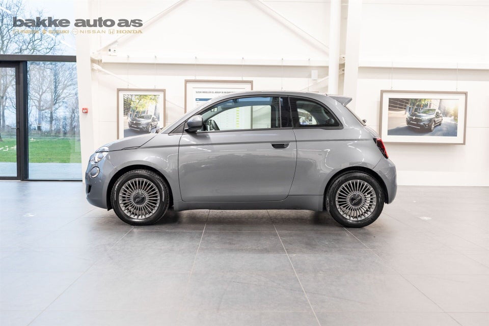 Fiat 500e 42 Icon 3d