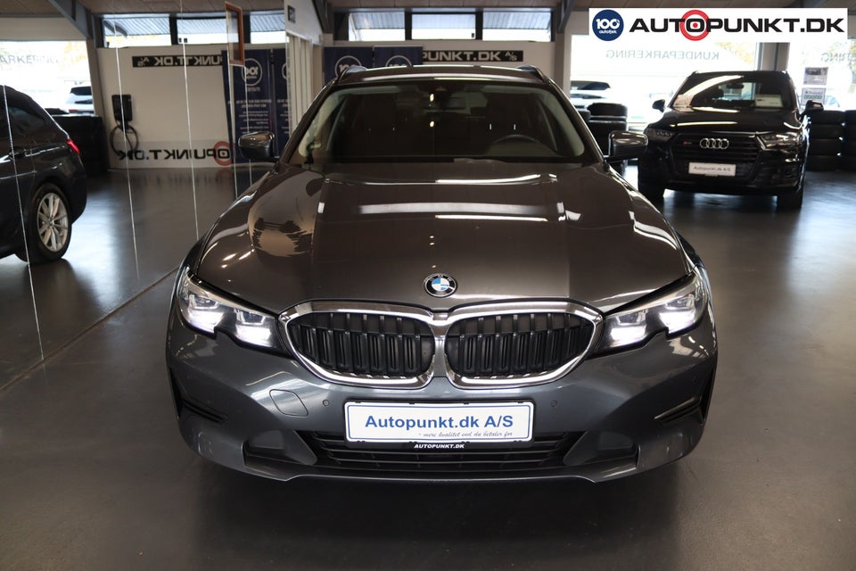 BMW 320d 2,0 Connected xDrive aut. 4d