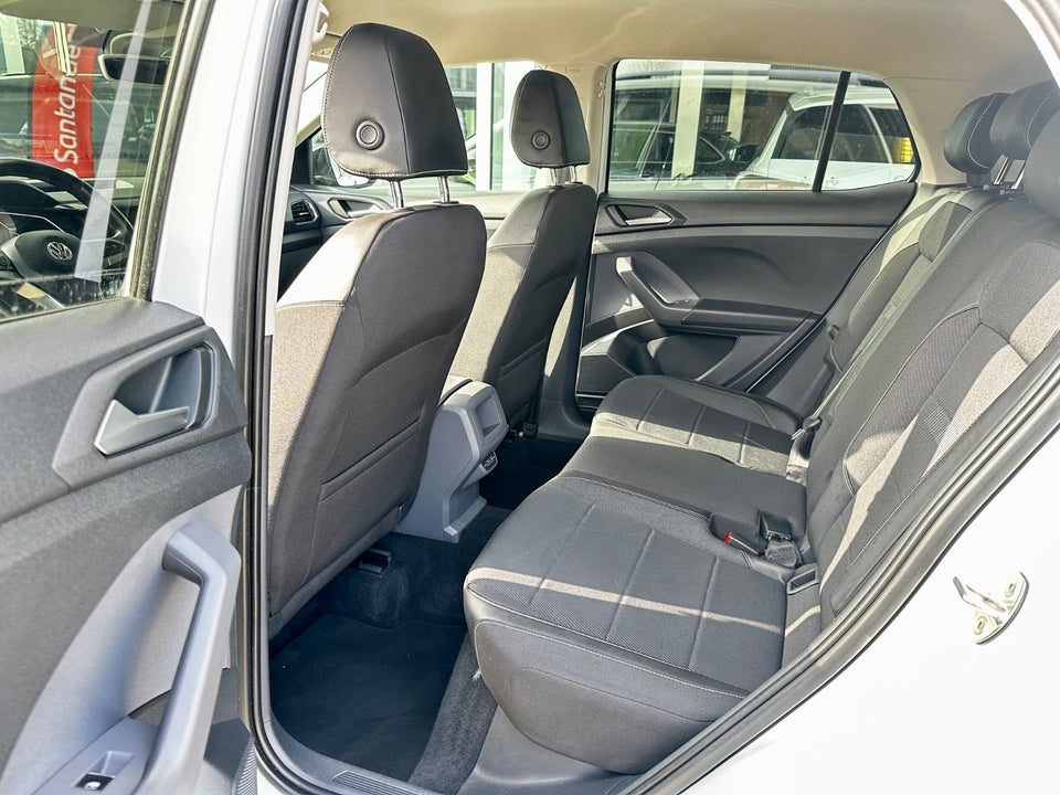 VW T-Cross 1,0 TSi 115 First Edition 5d