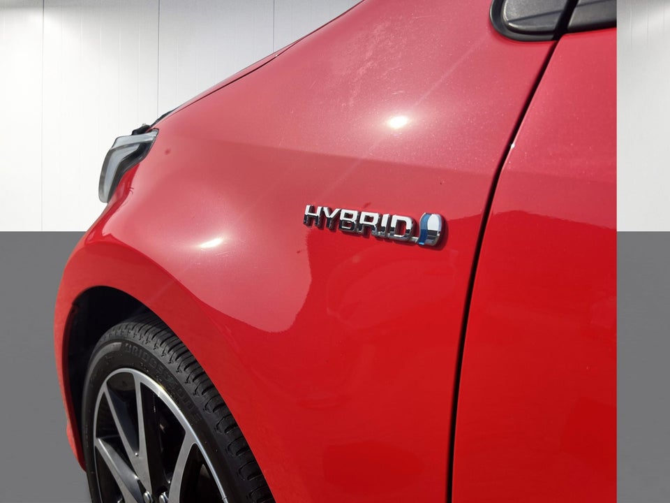 Toyota Yaris 1,5 Hybrid H3 Premier Edition e-CVT 5d