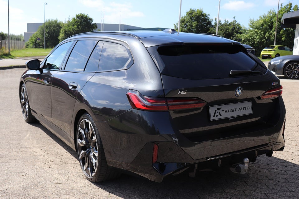 BMW i5 M60 Touring M-Sport Pro xDrive 5d 2024 — billede 3 af 5