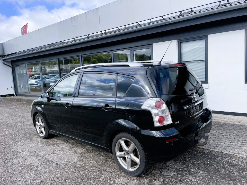Toyota Corolla Verso 2,2 D-4D 136 Sol 7prs 5d