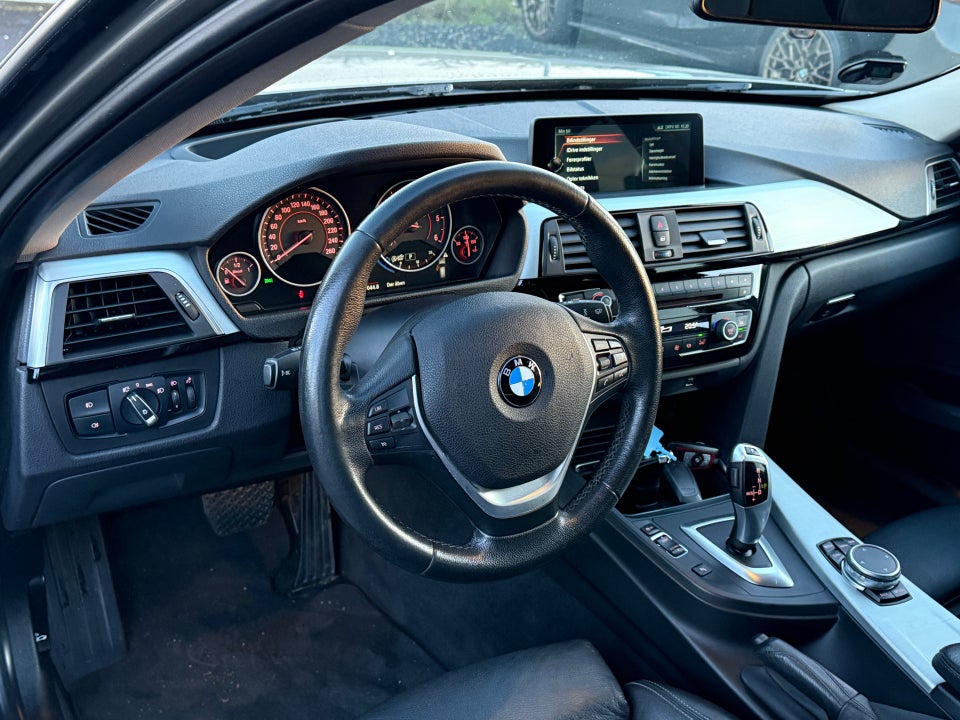 BMW 318d 2,0 Touring aut. 5d