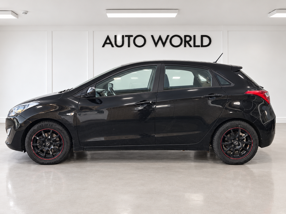 Hyundai i30 1,6 GDi Active+ 5d