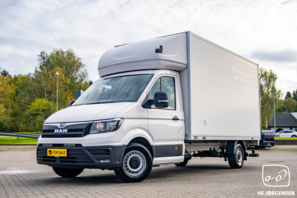 MAN TGE 2,0 3.180 Box m/lift aut. FWD