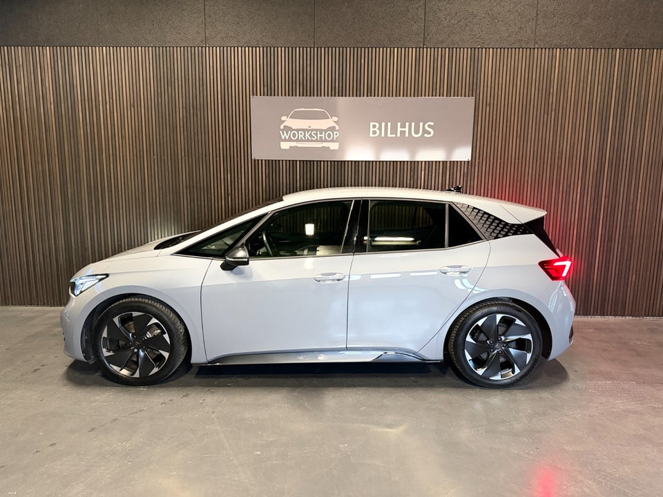 Cupra Born 58  5d