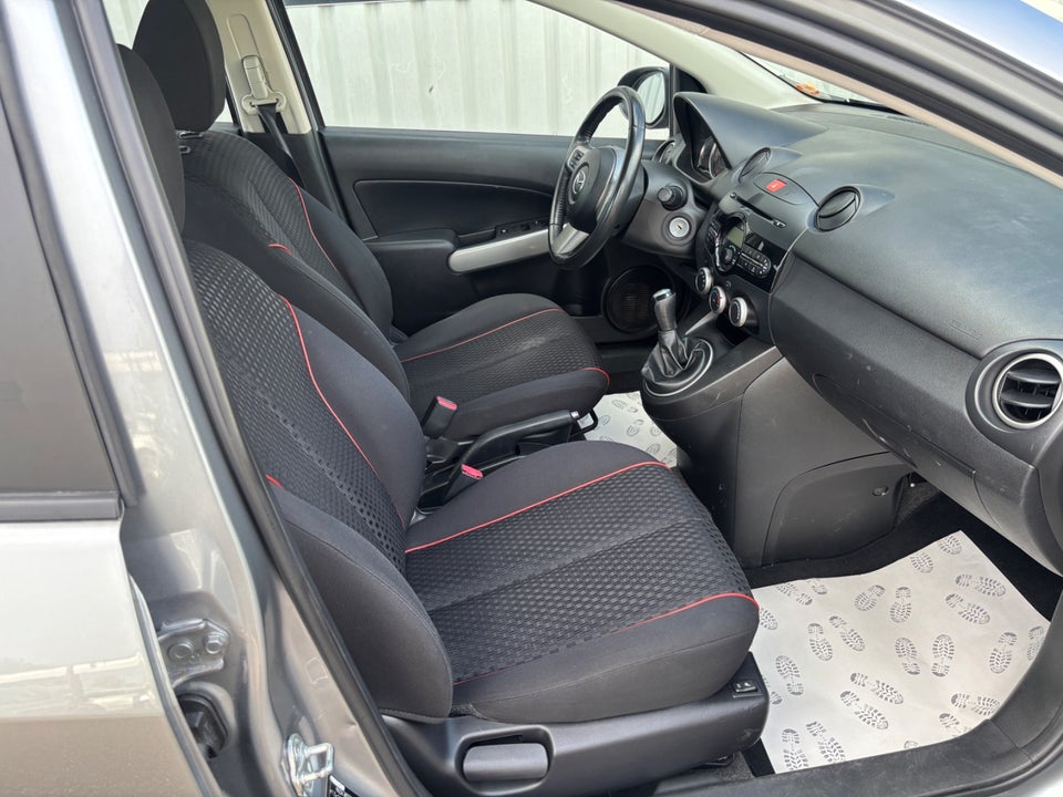 Mazda 2 1,3 Takara Edition 5d
