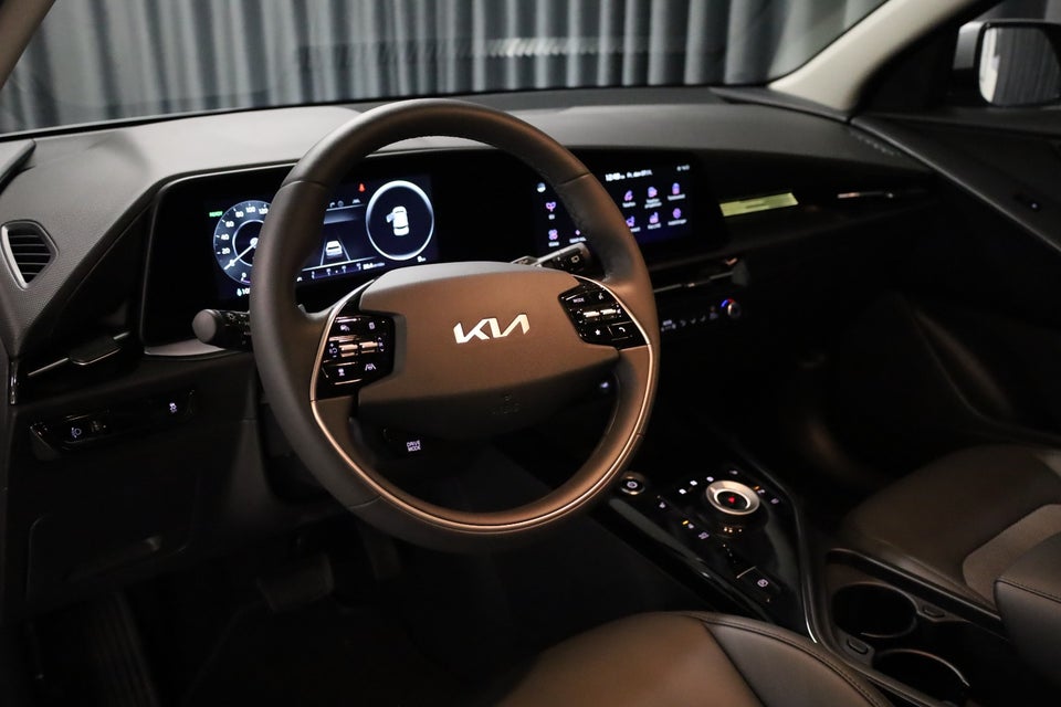 Kia Niro 64 EV Prestige 5d
