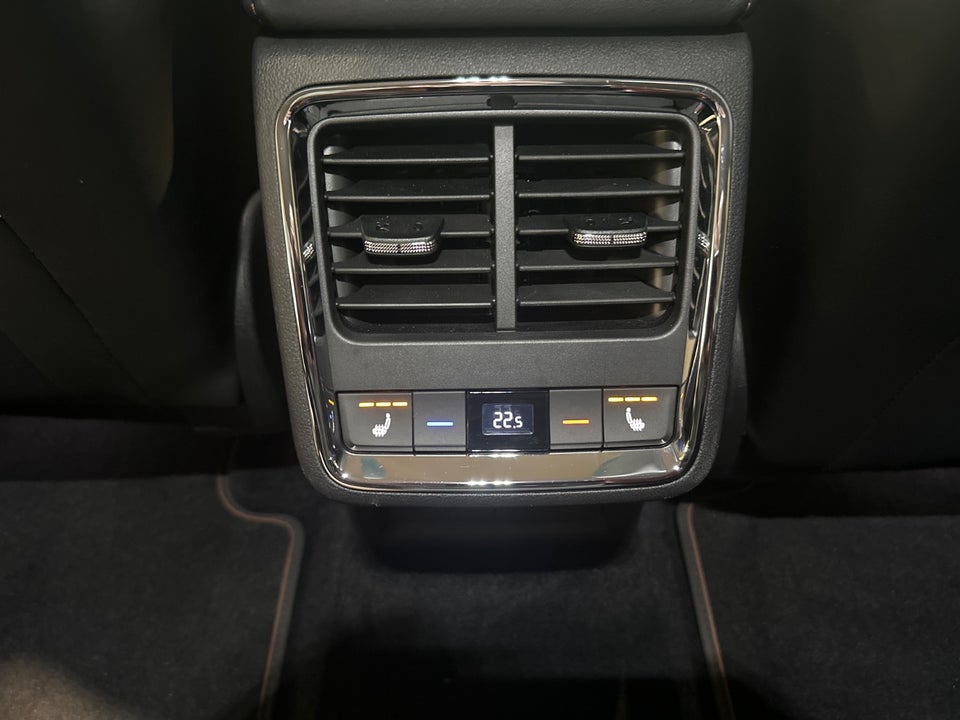 Skoda Enyaq 80 iV 5d