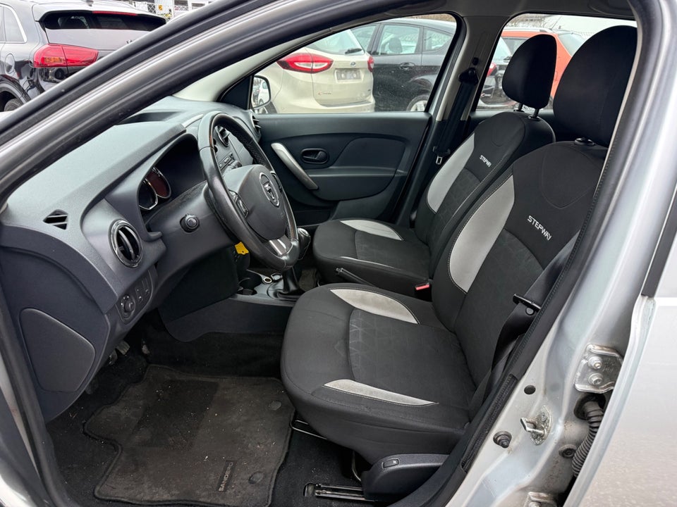 Dacia Sandero Stepway 0,9 TCe 90 Prestige 5d