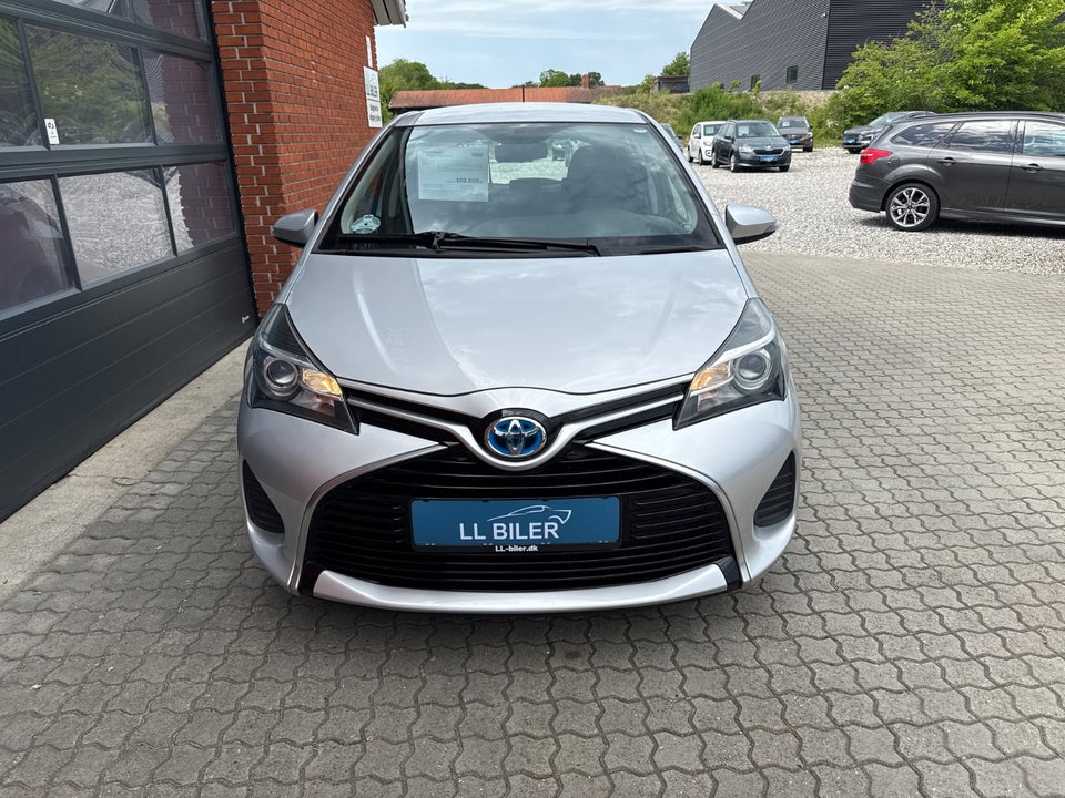 Toyota Yaris 1,5 Hybrid H2 Premium e-CVT 5d
