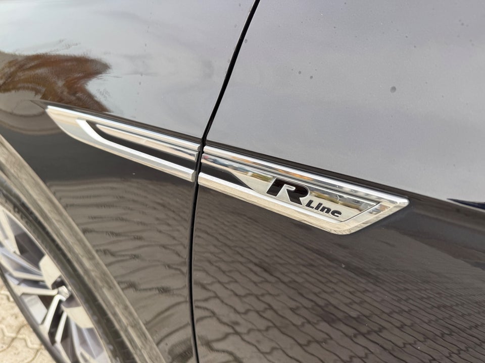 VW Touareg 3,0 TDi 286 R-line aut. 4Motion Van 5d