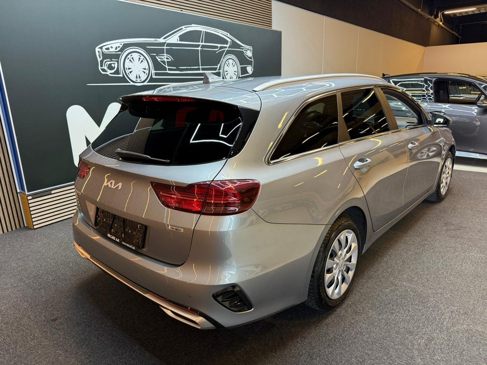 Kia Ceed 1,6 PHEV Upgrade Premium SW DCT 5d