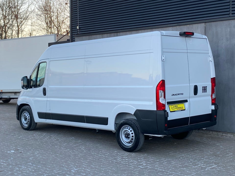 Fiat Ducato 35 Maxi 2,2 MJT 180 Kassevogn L3H2 Pro aut.