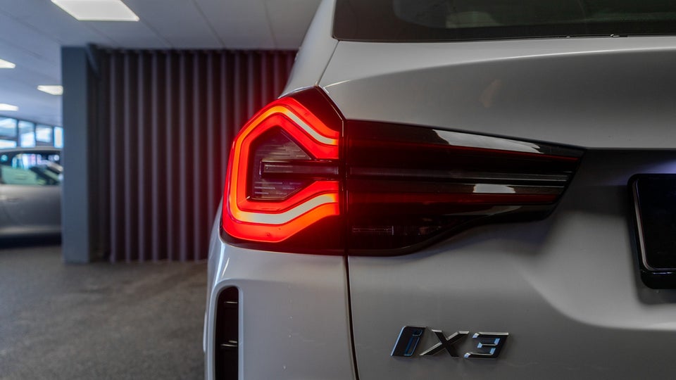 BMW iX3 Charged Plus M-Sport 5d