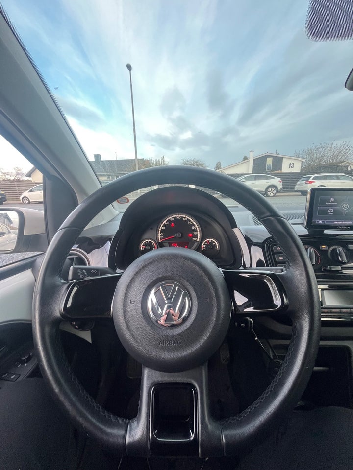 VW Up! 1,0 60 Move Up! BMT 5d