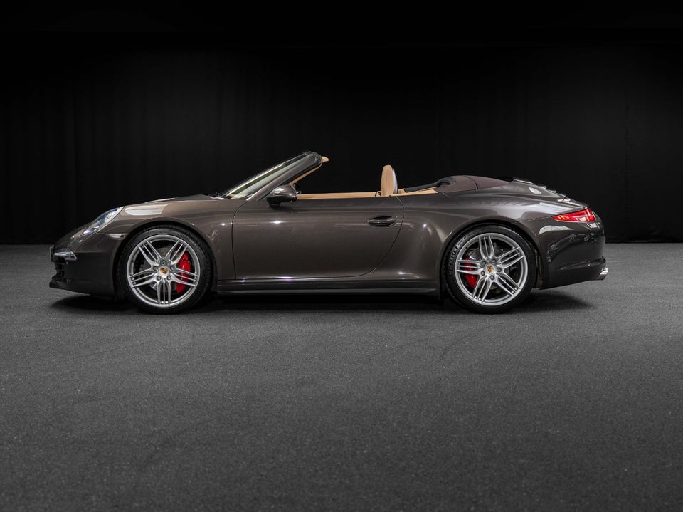Porsche 911 Carrera 4S 3,8 Cabriolet PDK 2d