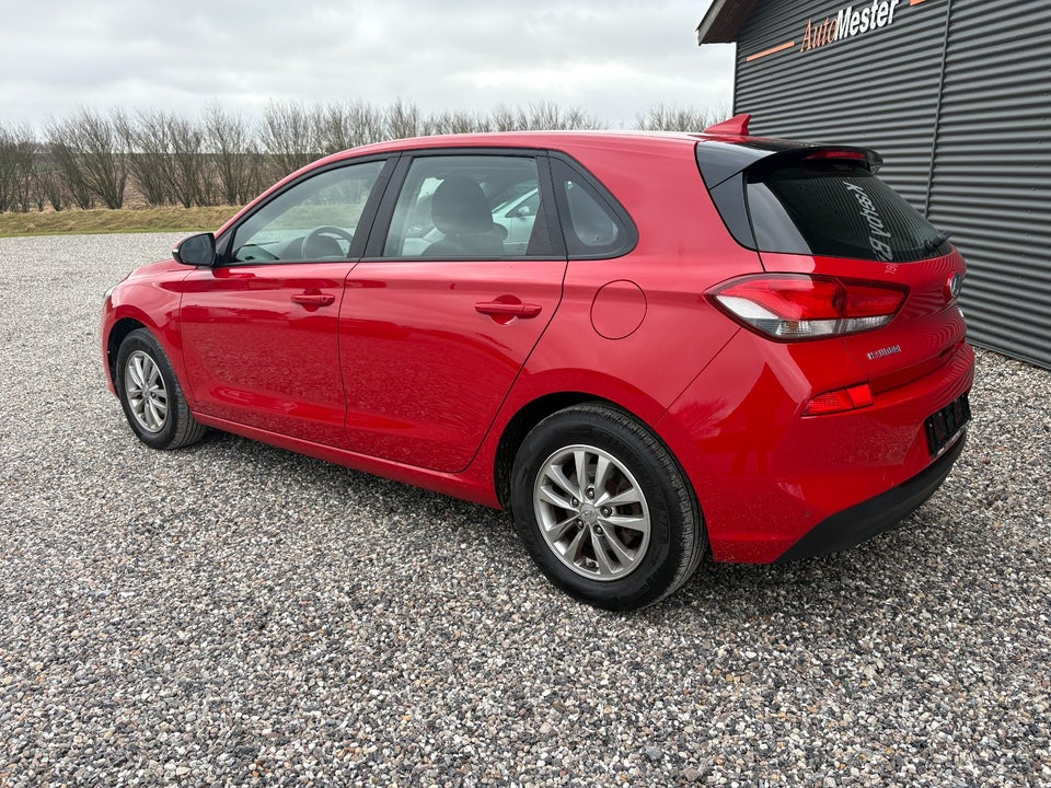 Hyundai i30 1,0 T-GDi Life+ 5d
