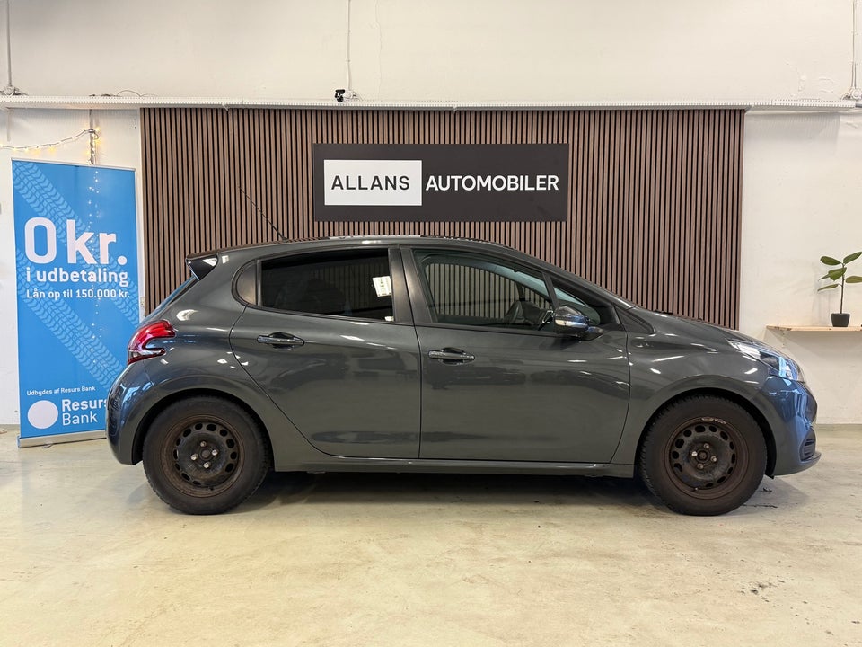 Peugeot 208 1,2 VTi 82 Active 5d