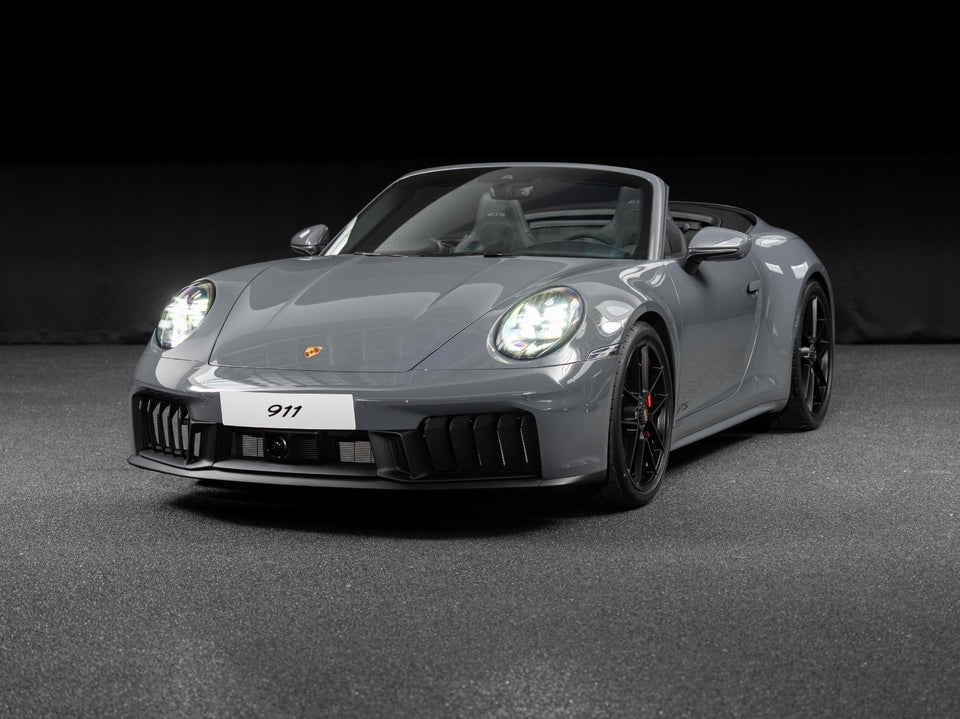 Porsche 911 Carrera 4 GTS 3,6 Cabriolet PDK 2d