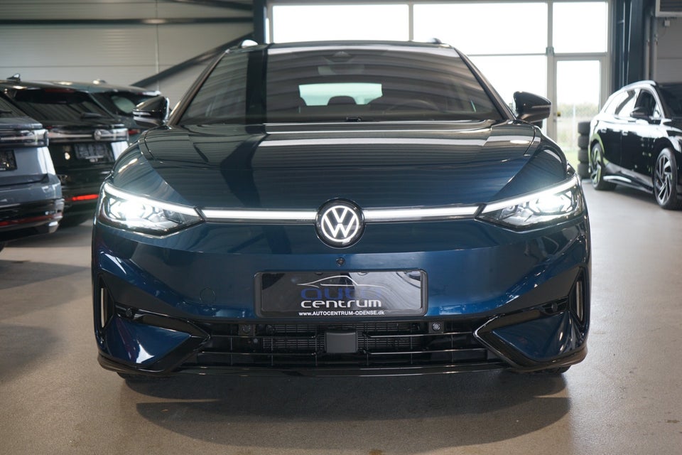 VW ID.7 77 Pro Tourer 5d