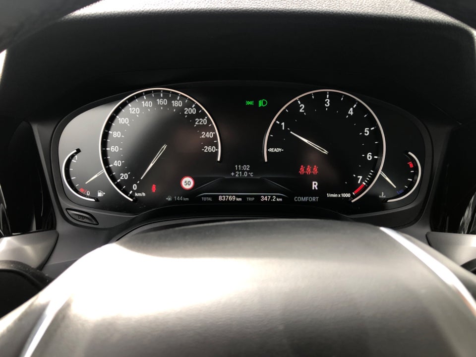 BMW 320i 2,0 Connected aut. 4d