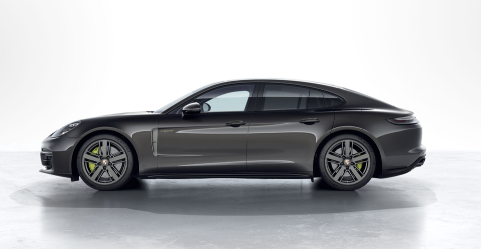 Porsche Panamera 4 2,9 E-Hybrid Platinum Edition PDK 5d